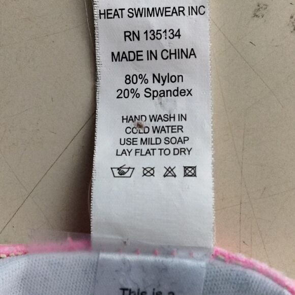 New Without tags. "Heat" woman's bikini bottoms - Picture 11 of 12